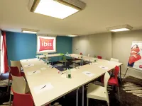 Ibis Brest Kergaradec Aéroport Hotel a Lannilis