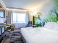 Novotel Wroclaw Centrum Hotels near Wroclaw Zoo & Afrykarium