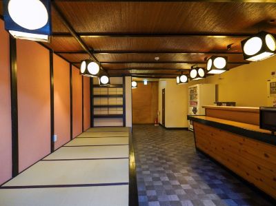 フロントデスク GOOD OLD HOTELの写真