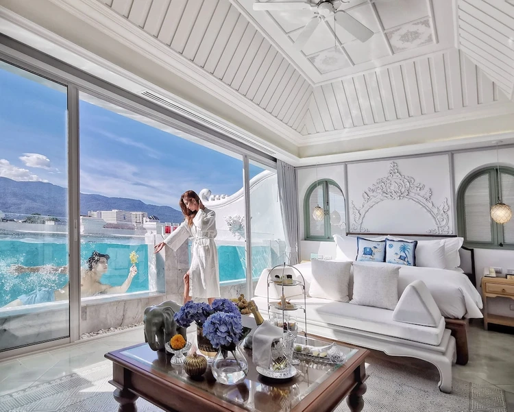 รูปภาพของดิ อินไซด์ เฮาส์