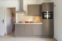 Comfortable Apartment Nyons Private Garden, Wellness