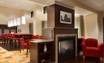 Hampton Inn & Suites Hartford/East Hartford