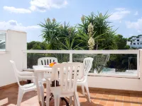 Playa d'Or - Homestays