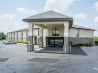 Quality Inn Springboro West Hotels near Walmart Supercenter