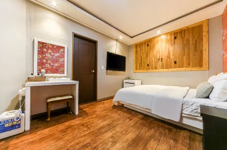 Yeongdeok Ganggu Port Rock Island Отели в г. Йондок