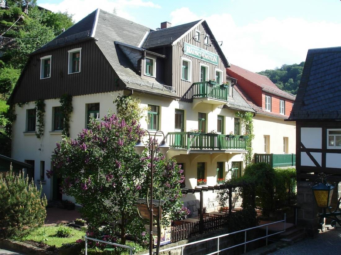 Berghaus Rauschenstein-Bad Schandau Updated 2022 Room Price-Reviews & Deals  | Trip.com