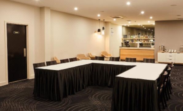 8. 모닝턴 호텔 모..