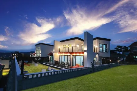 Gyeongju Pool Villa 467 Pension Отели рядом с достопримечательностью «Gyeongju National Park»