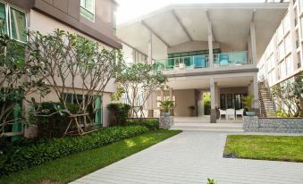 Baan Peang Ploen A712 by Huahin Holiday Condo - Housity