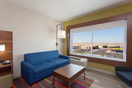 Holiday Inn Express & Suites Brigham City - North Utah