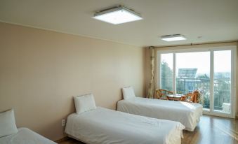 Stone and Wind Resort