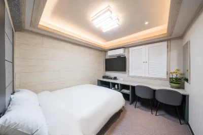Gwangju the Rest Motel