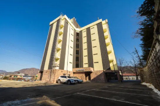 Gapyeong Agio Hotel Hotels near Jara Island