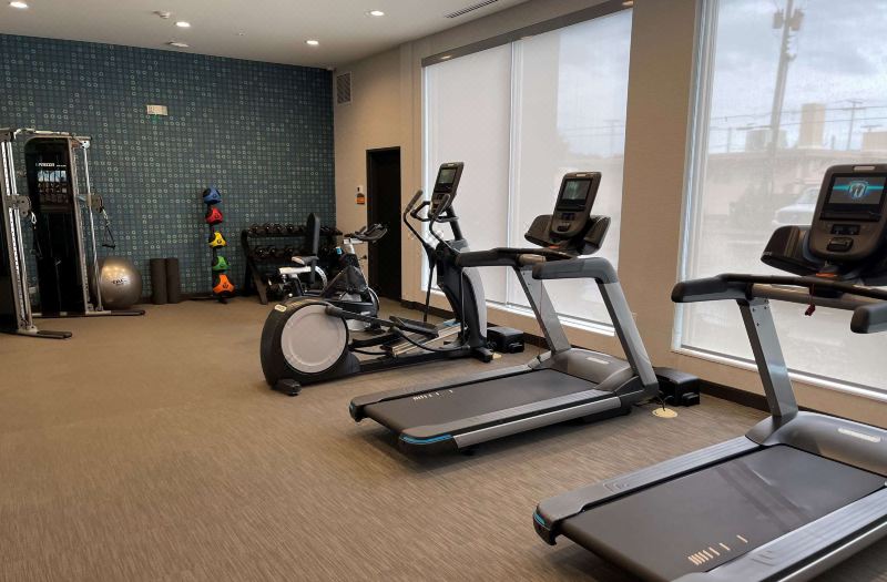 LaQuinta Suites by Wyndham South Bend Notre Dame Area photo 3