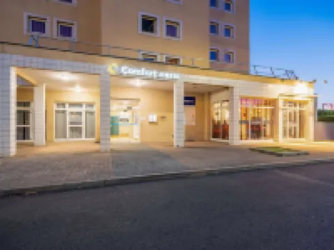 Comfort Hotel Montlucon Hotels in Montlucon
