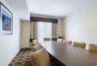 Quality Suites Springdale West I-49 - Wifi