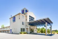 Motel 6 Statesville, NC - 2-Star