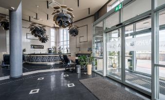 Warsaw Apartments - Hizvo