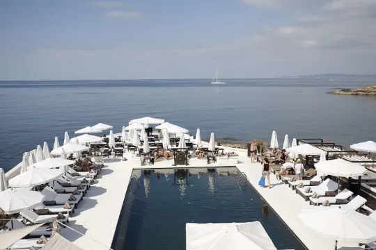 Puro Hotel Oasis Urbano