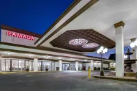 Ramada by Wyndham Metairie New Orleans Airport Hotels in Metairie