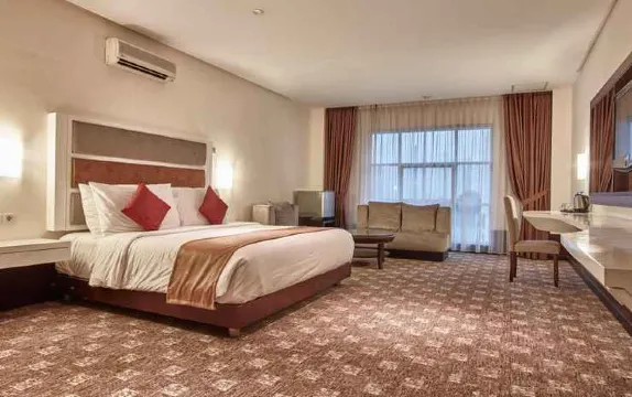 President Executive Club Номера Photos