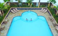 M Bahalap Hotel - Pools