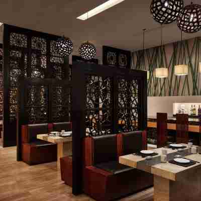 Sheraton Zhenjiang  Hotel Dining/Meeting Rooms