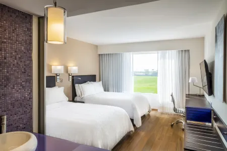 Fiesta Inn Celaya Galerias