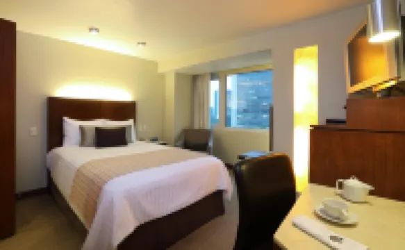 エンポリオ レフォルマ