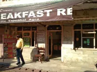 Hotel Raj Bed & Breakfast