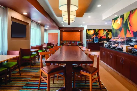 Comfort Inn & Suites Texas City I-45