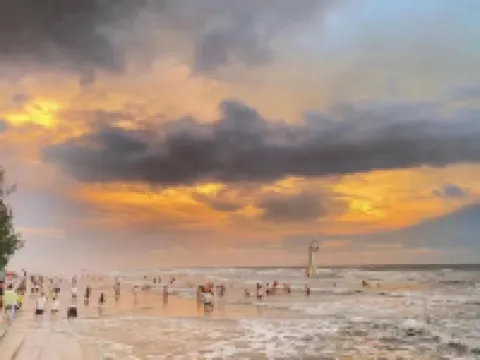 素居民宿（東興國門口岸店）