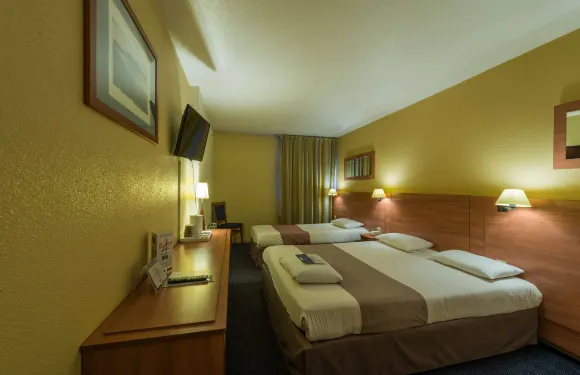 基里亞德瑪娜瓦雷託西酒店