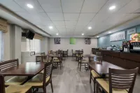 Sleep Inn & Suites Chesapeake - Portsmouth - Uima-altaat