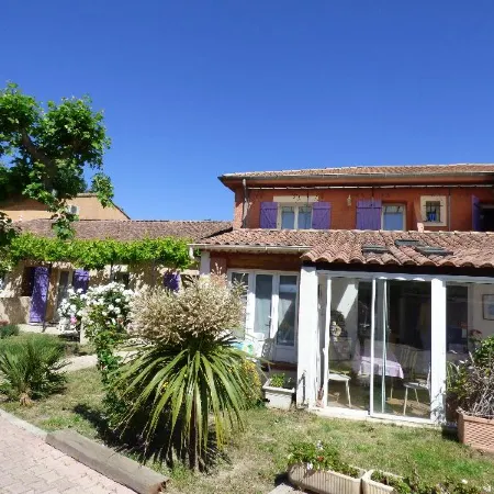 Appart'Hotel Festival Sud Aqua - Avignon TGV