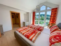 Ederer Hotels near Alte Wehrkirche Obertrübenbach