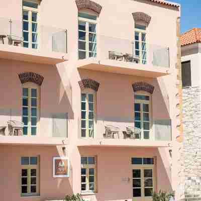 Avra Apartments Kolymbari Harbour Hotel Exterior