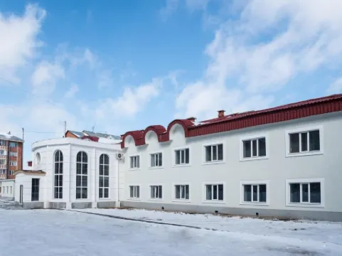 Отель Red Village Отели рядом с достопримечательностью «Евразийский национальный университет, факультет социальных наук»