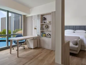 Four Points by Sheraton Surabaya, Pakuwon Indah