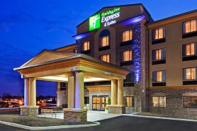 Holiday Inn Express & Suites SYRACUSE NORTH - AIRPORT AREA by IHG