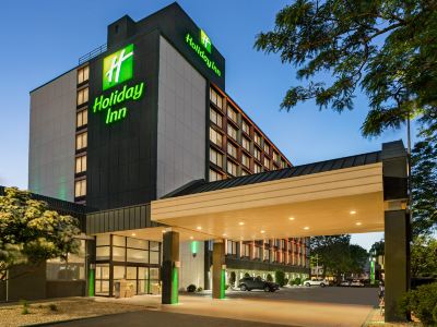 Holiday Inn BOSTON - CAMBRIDGE AREA by IHG