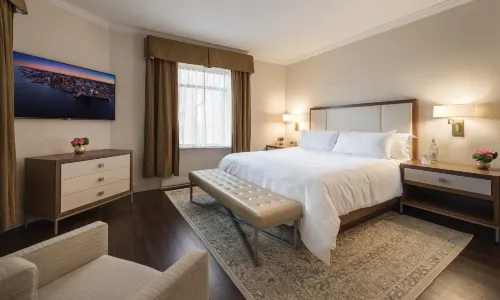 The Lord Nelson Hotel & Suites