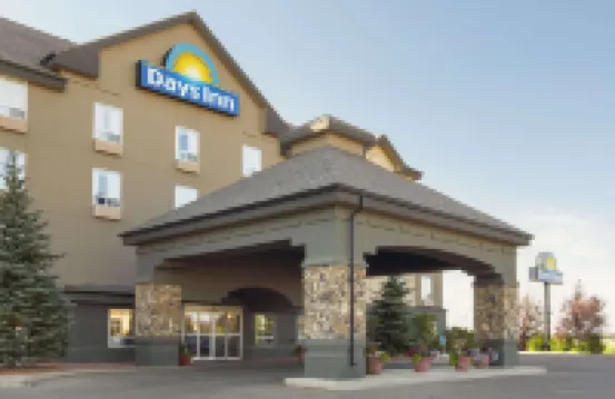 Days Inn by Wyndham Medicine Hat