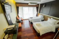 Landmark Nakhonphanom Hotel Hotel di Nakhon Phanom