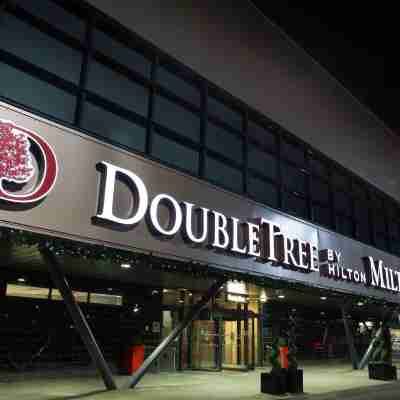 DoubleTree by Hilton Milton Keynes Hotel Exterior