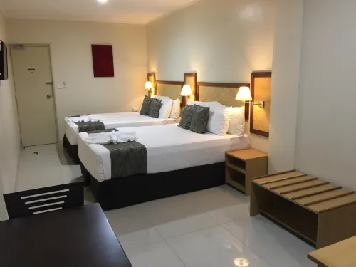Victoria Palms Hotel - 3-Star