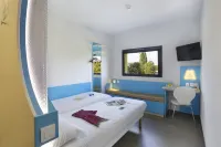 First Inn Hotel Blois - Parkering