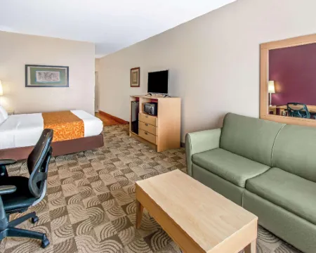 ลากินตา อินน์แอนด์สวีทส์ บายวินด์แฮม ตูกุมการิ โรงแรมในตูกุมการิ