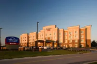 Fairfield Inn & Suites Kansas City Overland Park Các khách sạn ở Overland Park