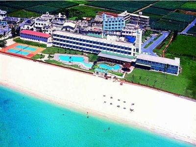 施設外観 久米島イーフビーチホテルの写真